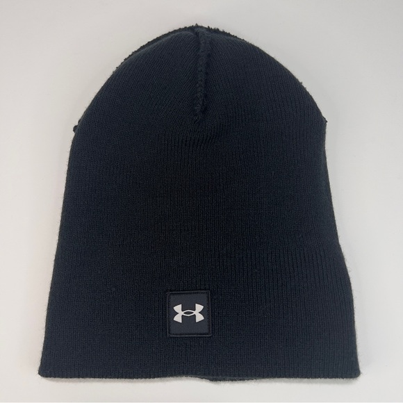 Under Armour Unisex Smaller Beanie Black Like New!! - Picture 4 of 9